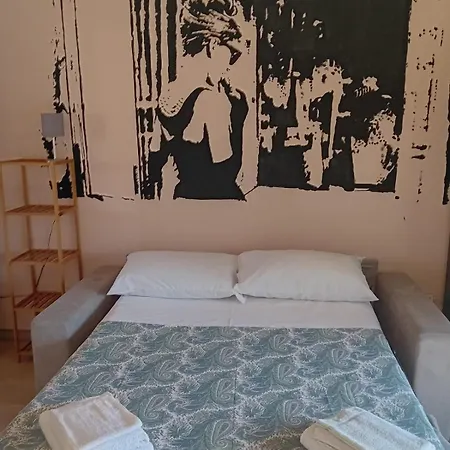 Tiffany Apartment